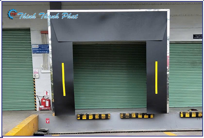bat-che-container