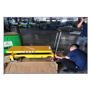 BÀN NÂNG THỦY LỰC 350kg ĐẨY TAY