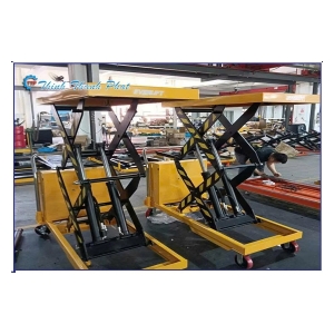 BÀN NÂNG THỦY LỰC SỬ DỤNG ẮC QUY 