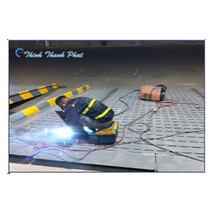 CẦU NỐI LIỀN SÀN KHO VỚI SÂN NHÀ XƯỞNG