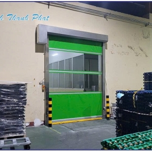CỬA CUỐN NHANH VỚI NGUYÊN LIỆU CHẤT LƯỢNG