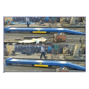 DỐC HỔ TRỢ NÂNG XE TẢI, XE CONTAINER TRONG QUÁ TRÌNH ĐÓNG RÚT HÀNG