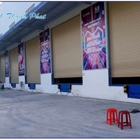 ỨNG DỤNG CỦA SÀN NÂNG THỦY LỰC TRONG NGÀNH LOGISTICS