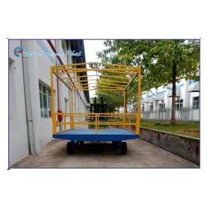 XE KÉO HÀNG NỒI BỘ TRONG KHO XƯỞNG