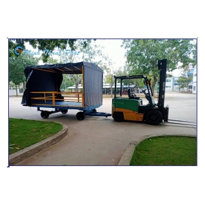 XE KÉO NỘI BỘ MÓC VÀO XE NÂNG